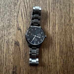 Stylish Men’s Bracelet Watch